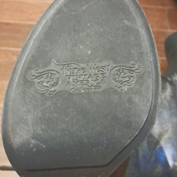 Nine West womens black ankle boots - Picture 2 of 4